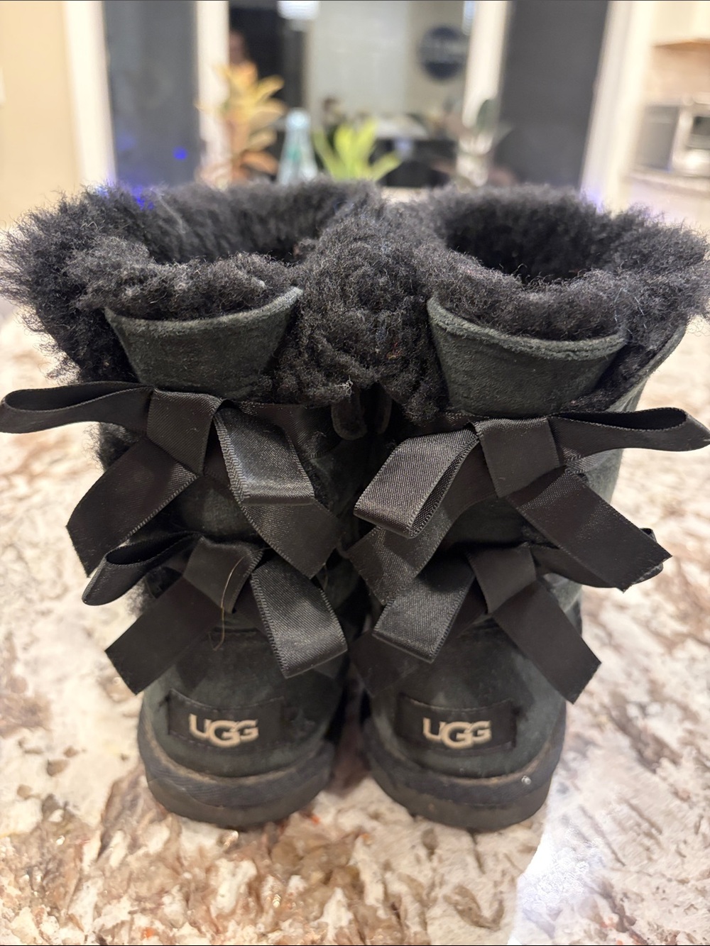UGG Kids Black Bow-Back Shearling Boots